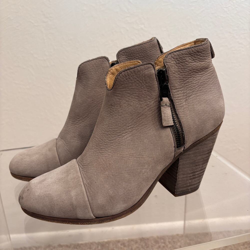 Rag & Bone Women's Gray Suede Zip Ankle Booties size 38.5/8